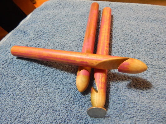 20 mm Reclaimed Wood Crochet Hook with Pink Accents