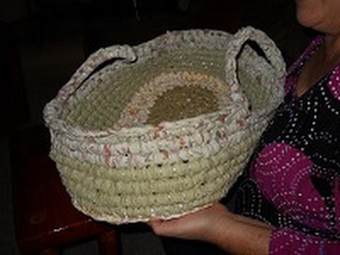 Crochet Over Rope to Make a Basket